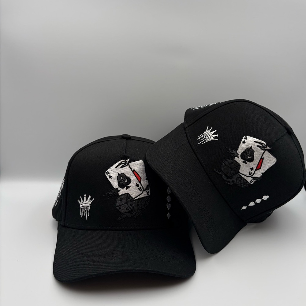 Snap-Back Poker Trucker Hat For Men - Black